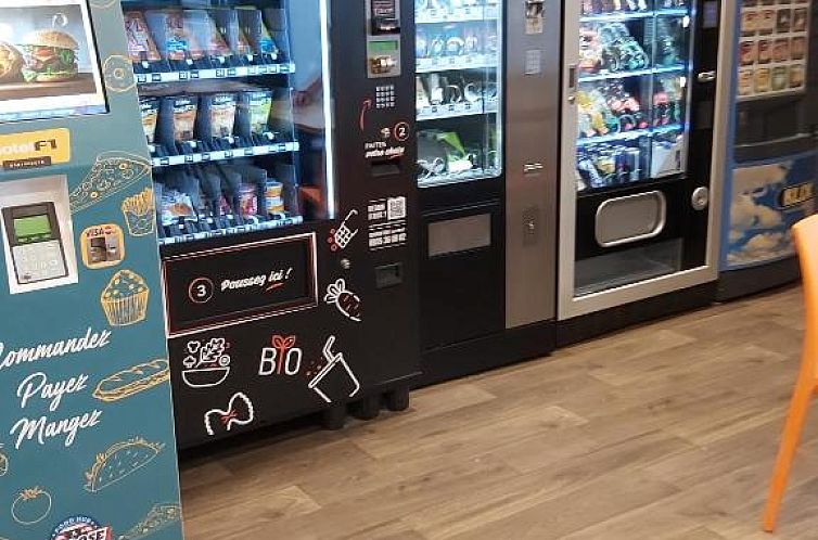 hotelF1 Paris Porte de Montreuil