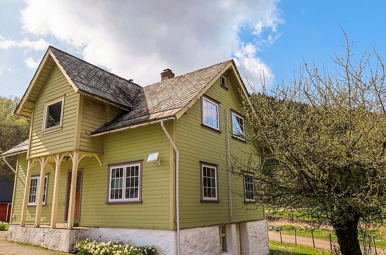 Guest house 10511008 - Holiday property Fjord Norway - Vakantiehuis Greenhouse