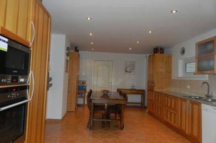 Vrijstaande woning in Stranda