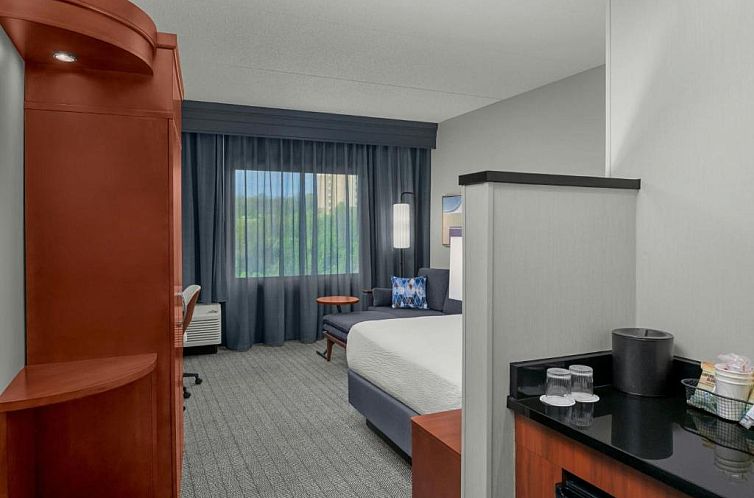 Courtyard Pittsburgh Settlers Ridge/Robinson Township