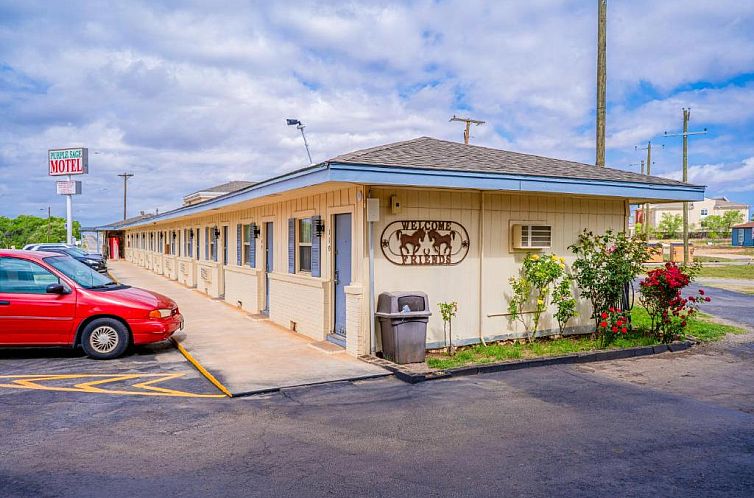 Purple Sage Motel