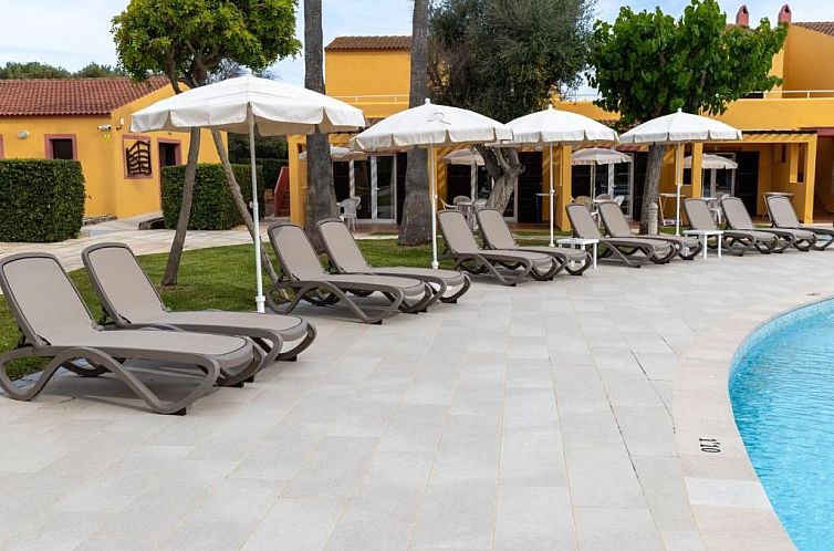 Apartamentos Ses Anneres