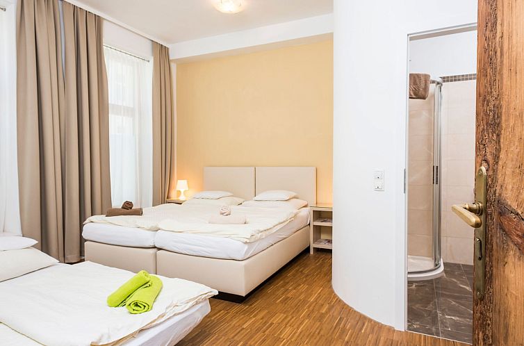 Appartement Appartement mit eigenem Garten und Terrasse