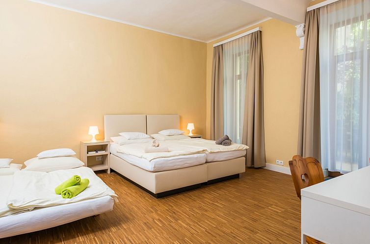 Appartement Appartement mit eigenem Garten und Terrasse