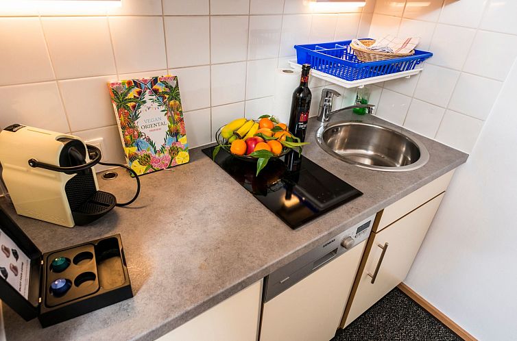 Appartement in Dornbach mit Privater Terrasse