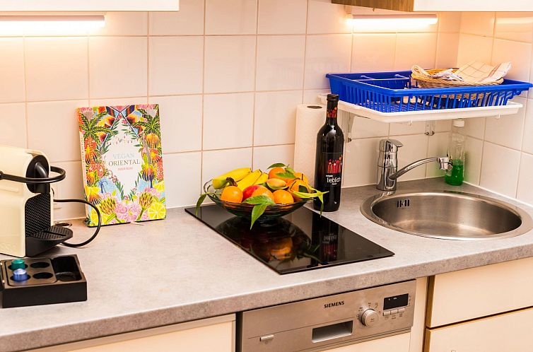 Appartement in Dornbach mit Privater Terrasse