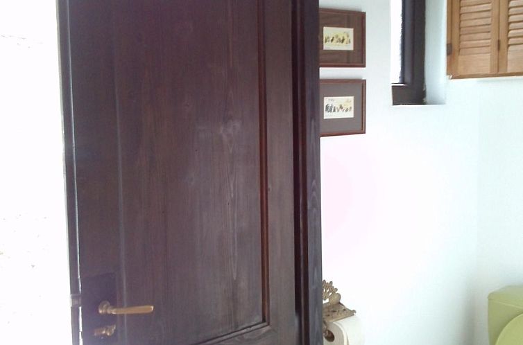 Appartement Wohnung in Hernals mit Garten- und Strassenblick