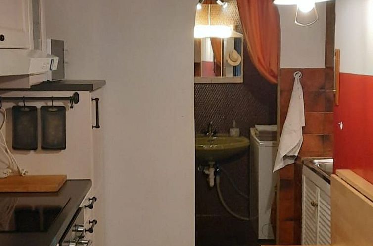 Appartement Wohnung in Hernals mit Garten- und Strassenblick
