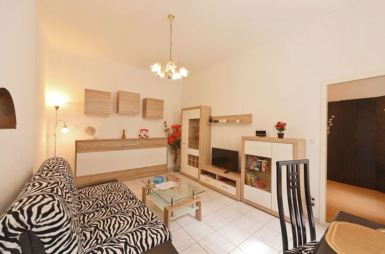 Guest house 1100349 - Apartment Vienna - Appartement Wohnung in Fünfhaus mit Garten