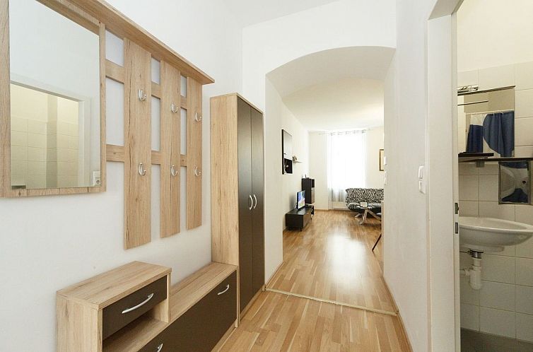 Appartement Appartement in Fünfhaus mit Garten