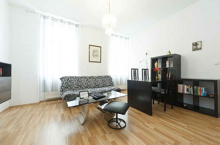 Appartement Appartement in Fünfhaus mit Garten