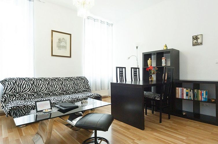 Appartement Appartement in Fünfhaus mit Garten