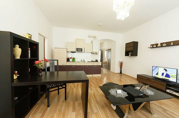 Appartement Appartement in Fünfhaus mit Garten