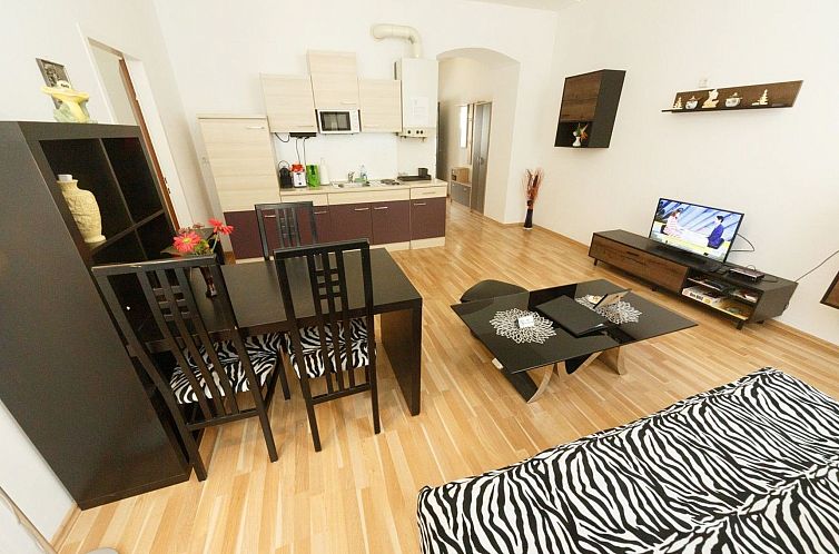 Appartement Appartement in Fünfhaus mit Garten