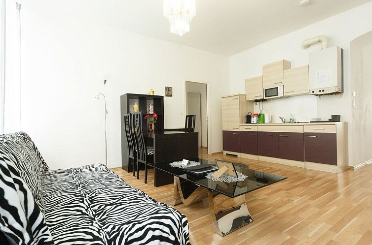 Appartement Appartement in Fünfhaus mit Garten