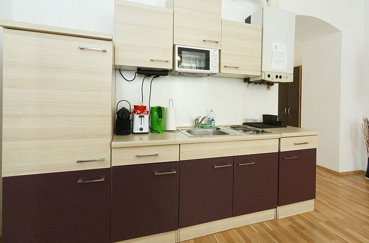 Appartement Appartement in Fünfhaus mit Garten