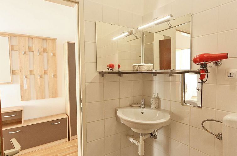 Appartement Appartement in Fünfhaus mit Garten