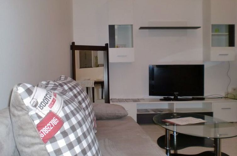 Appartement Charmante Wohnung in Fünfhaus mit Garten