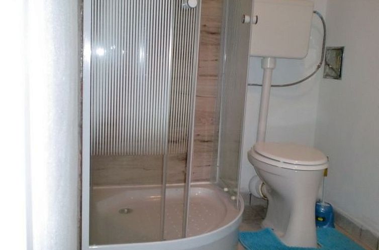 Appartement Charmante Wohnung in Fünfhaus mit Garten