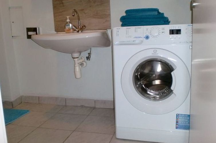 Appartement Charmante Wohnung in Fünfhaus mit Garten