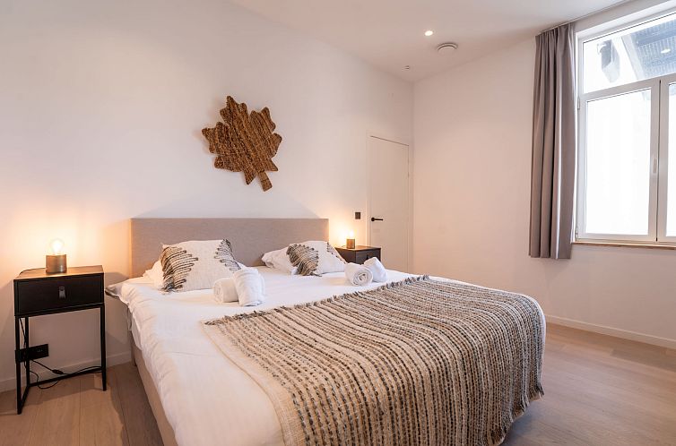 Appartement Historical and spacious "La Tourelle II"