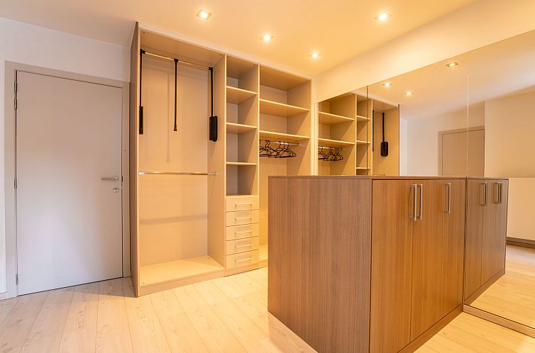 Appartement Littoral with two balconies