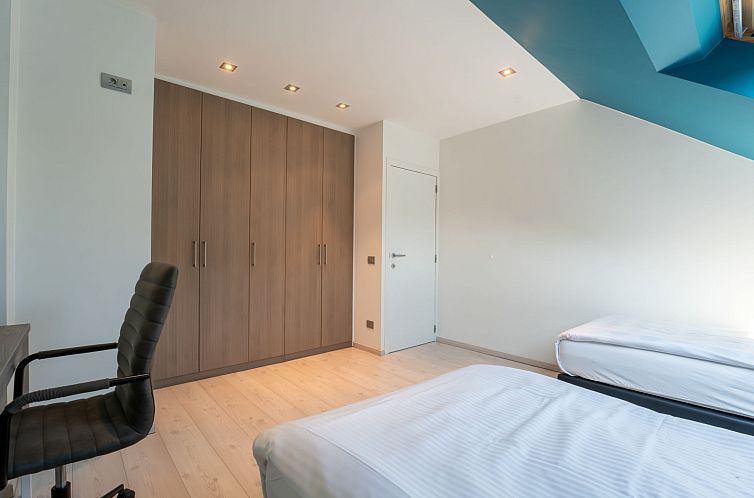 Appartement Littoral with two balconies