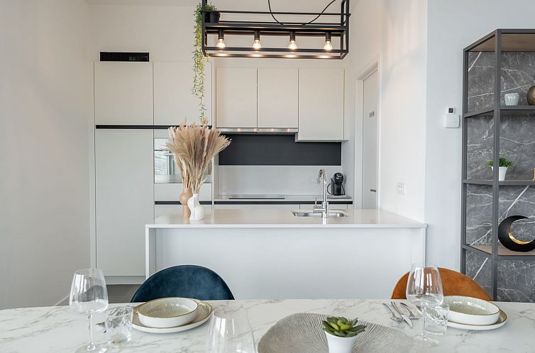 Appartement Parkville with parking & terrace