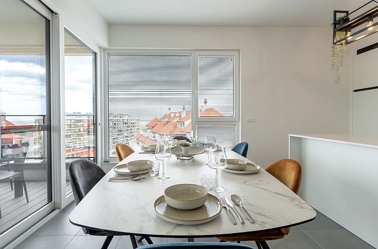 Appartement Parkville with parking & terrace