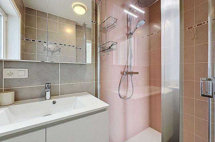 Appartement Westhinder with balcony