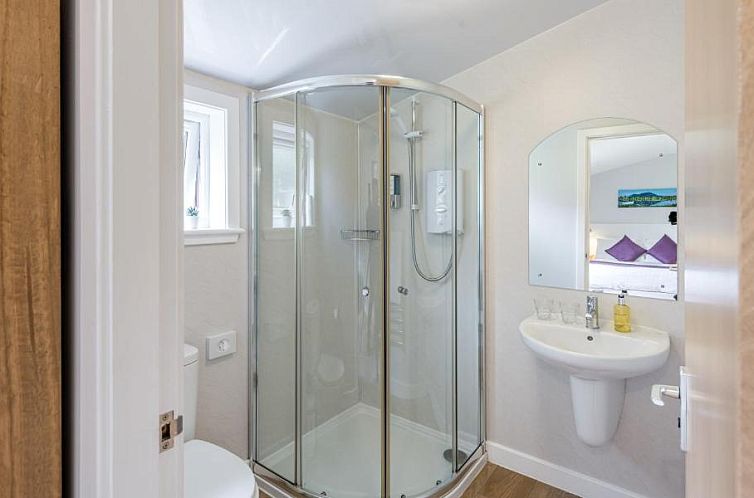 High Range Self-Catering Chalets