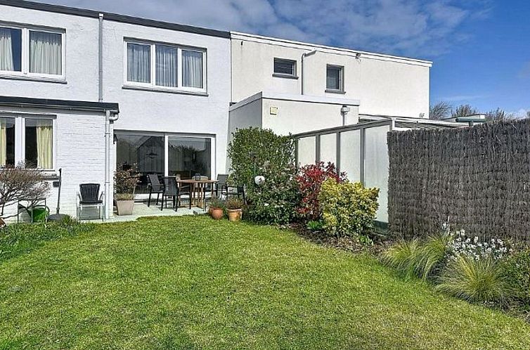 Vakantiehuis sea-kret with garden