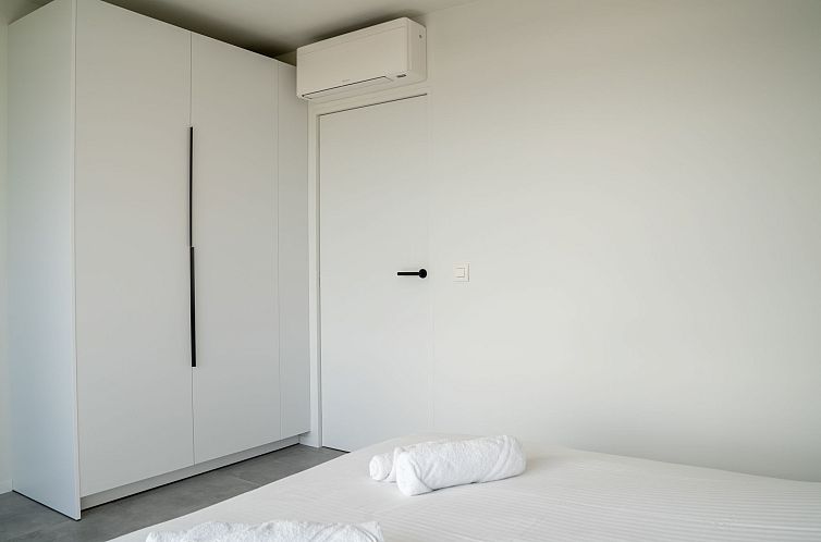 Appartement Astrid 802 with balcony
