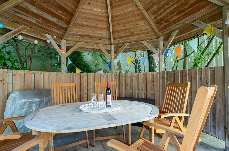 Appartement Leonifi with terrace