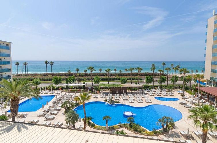 Golden Taurus Aquapark Resort