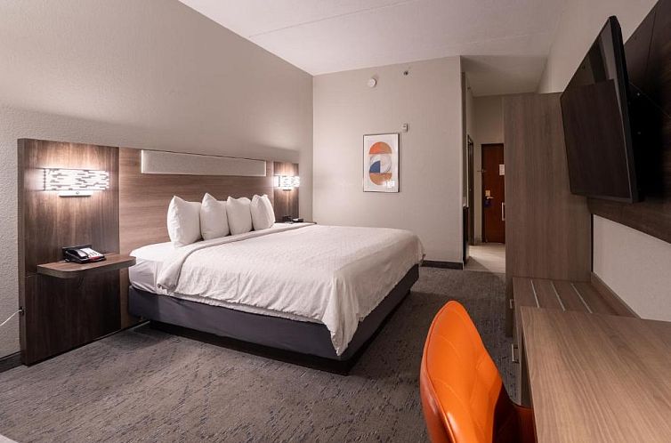 Holiday Inn Express Hotel & Suites Orange City - Deltona, an