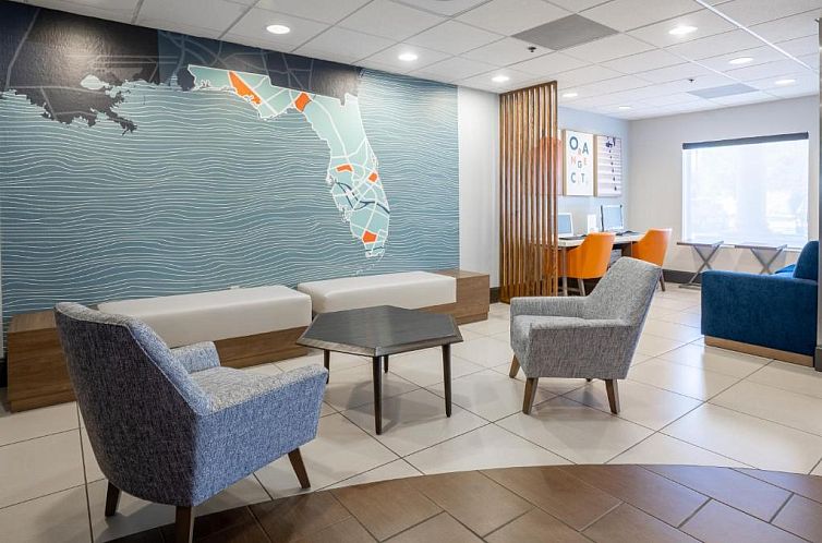 Holiday Inn Express Hotel & Suites Orange City - Deltona, an