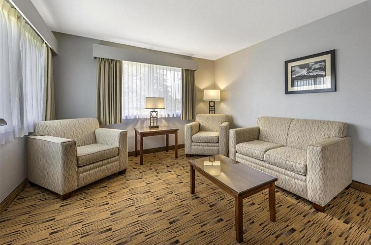 Best Western Plus Columbia River Inn