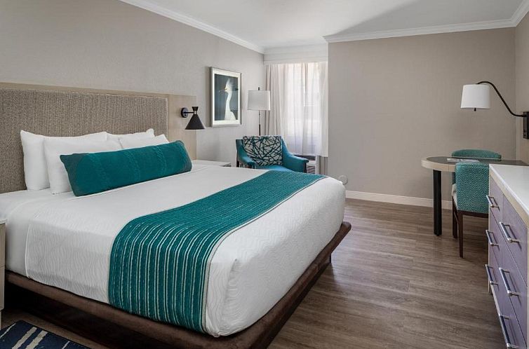 Delray Sands Resort
