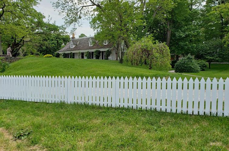 Harbor House Bed and Breakfast