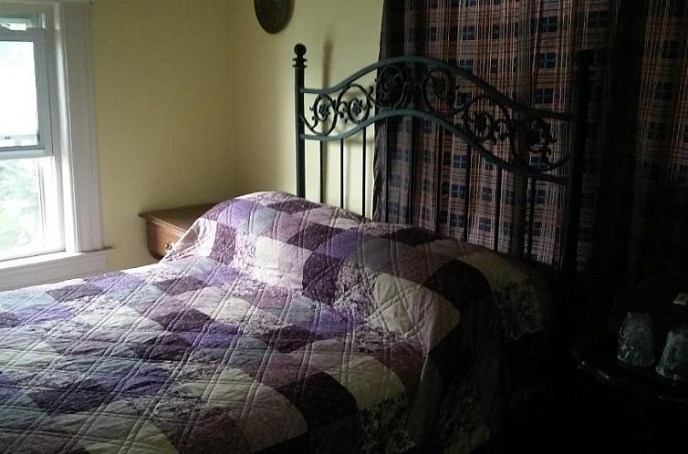 Harbor House Bed and Breakfast