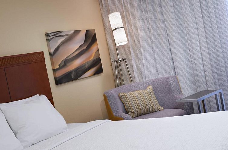 Courtyard by Marriott Rockford