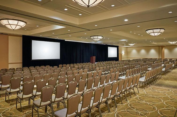 DoubleTree by Hilton Houston Intercontinental Airport