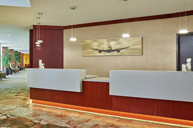 DoubleTree by Hilton Houston Intercontinental Airport