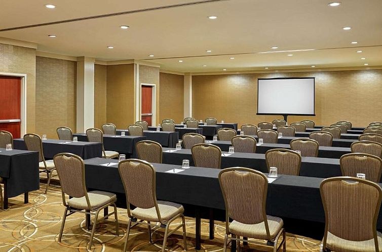 DoubleTree by Hilton Houston Intercontinental Airport