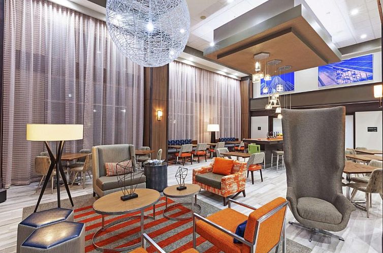 Hampton Inn & Suites Houston-Bush Intercontinental Airport