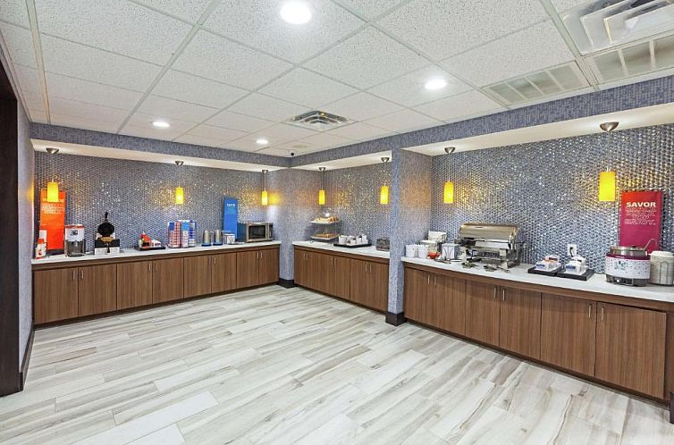 Hampton Inn & Suites Houston-Bush Intercontinental Airport