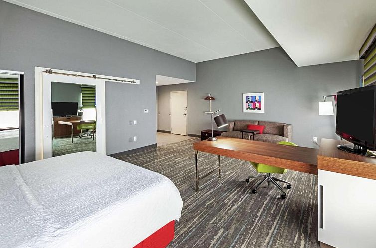 Hampton Inn & Suites Houston-Bush Intercontinental Airport