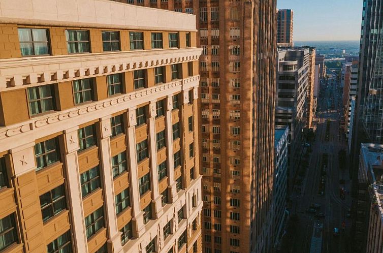 JW Marriott Houston Downtown