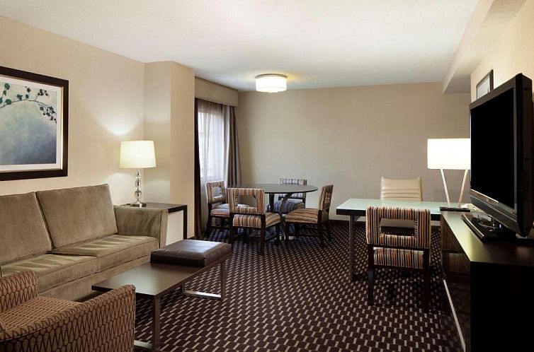 Embassy Suites by Hilton Houston Near the Galleria